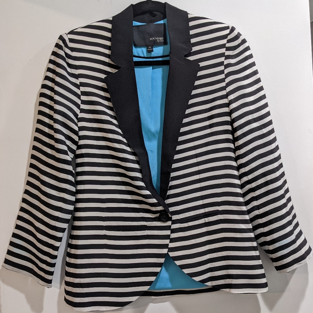 💯% Silk Black & White Stripe Blazer *SEE DESCRIPTION*